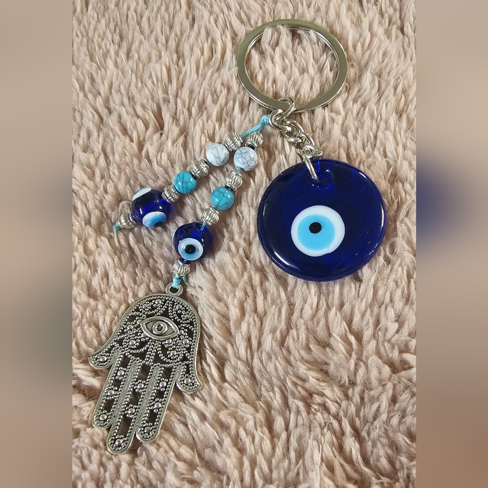 Hamsa Hand Blue Glass Evil Eye Keychain Purse Charm Spirituality Protection NWOT - Picture 4 of 5